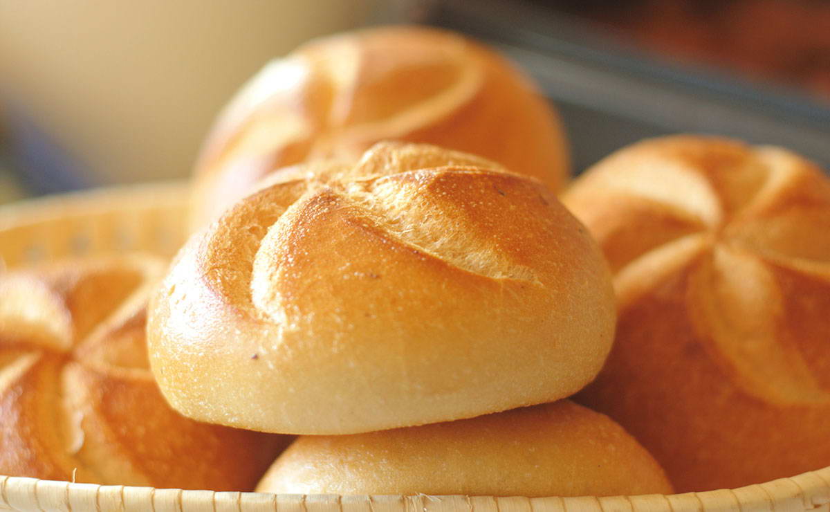 خبراء يحددون كمية الخبز المسموح بتناولها يومياً