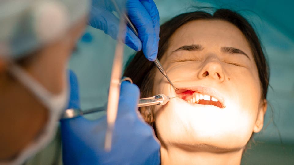 الصحة العامة للجسم تبدأ من الفم والأسنان