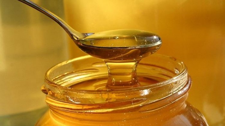 أسباب تمنعك من وضع العسل في المشروبات الساخنة