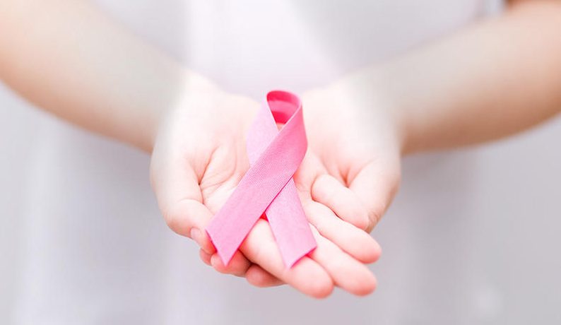 دراسة: يمكن اكتشاف سرطان الثدي عن طريق حليب المرأة