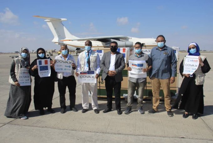 اليمن يتسلم أكبر شحنة لقاحات مضادة لكورونا