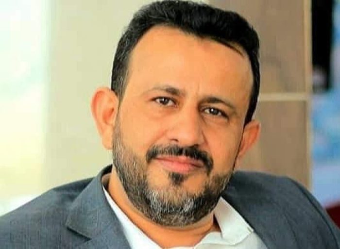 جمعية جراحة العظام المصرية تكرم طبيب يمني