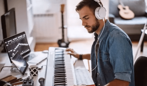دراسة: الموسيقيون معرضون للإصابة بالأمراض النفسية